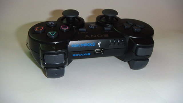 ps3-kontroleri-sixaxis-polovni-original~201239.jpg