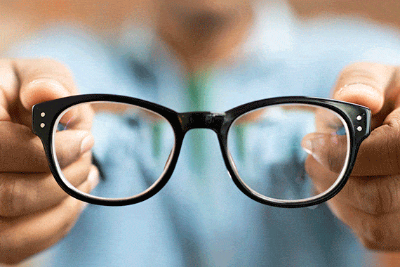 glasses 3.gif