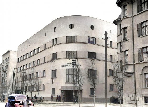 Зграда Јавне берзе рада, угао Савске и Рисанске 1937..jpg