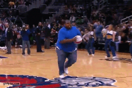 coachtube_7ae37fa0-7f20-4d72-92f1-ed0f7199ebbd_trampoline-dunk-fail-1.gif