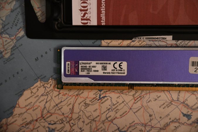 khx1600c9d3b1-4g.JPG