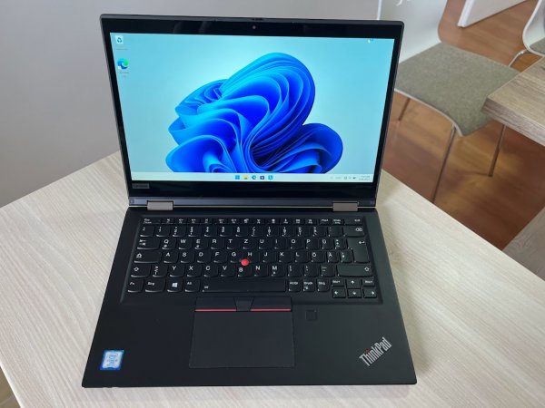 Lenovo ThinkPad X390 Yoga (7).jpg