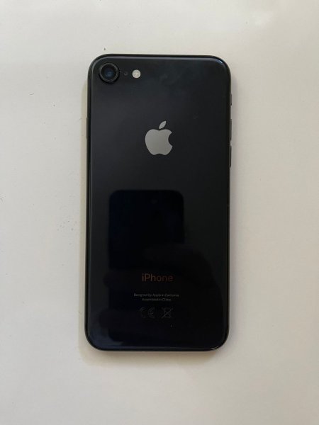 iphone 2.jpg iphone 2.jpg
